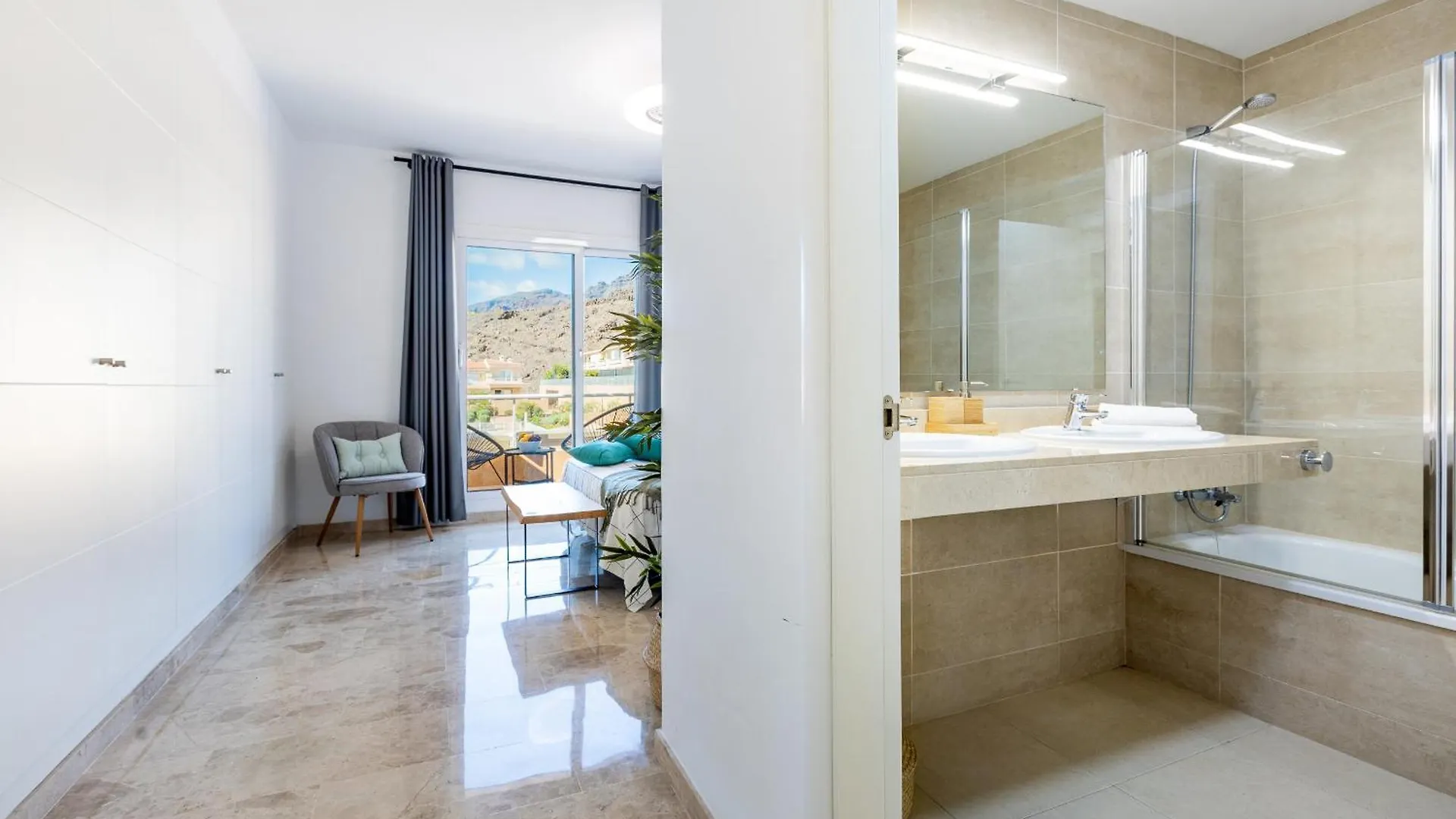 Townhouse Playa Negra Lägenhet Puerto de Santiago